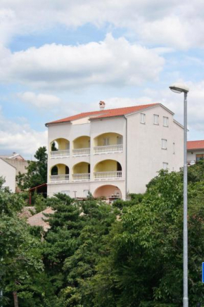 Гостиница Apartments with a parking space Novi Vinodolski - 5526  Нови Винодолски